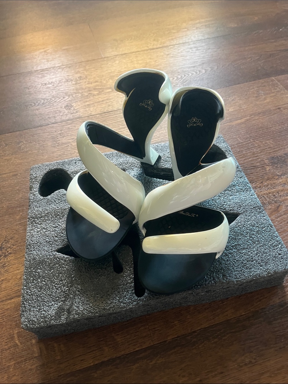 Women’s White Strappy Slide Sandals - Modern Twist